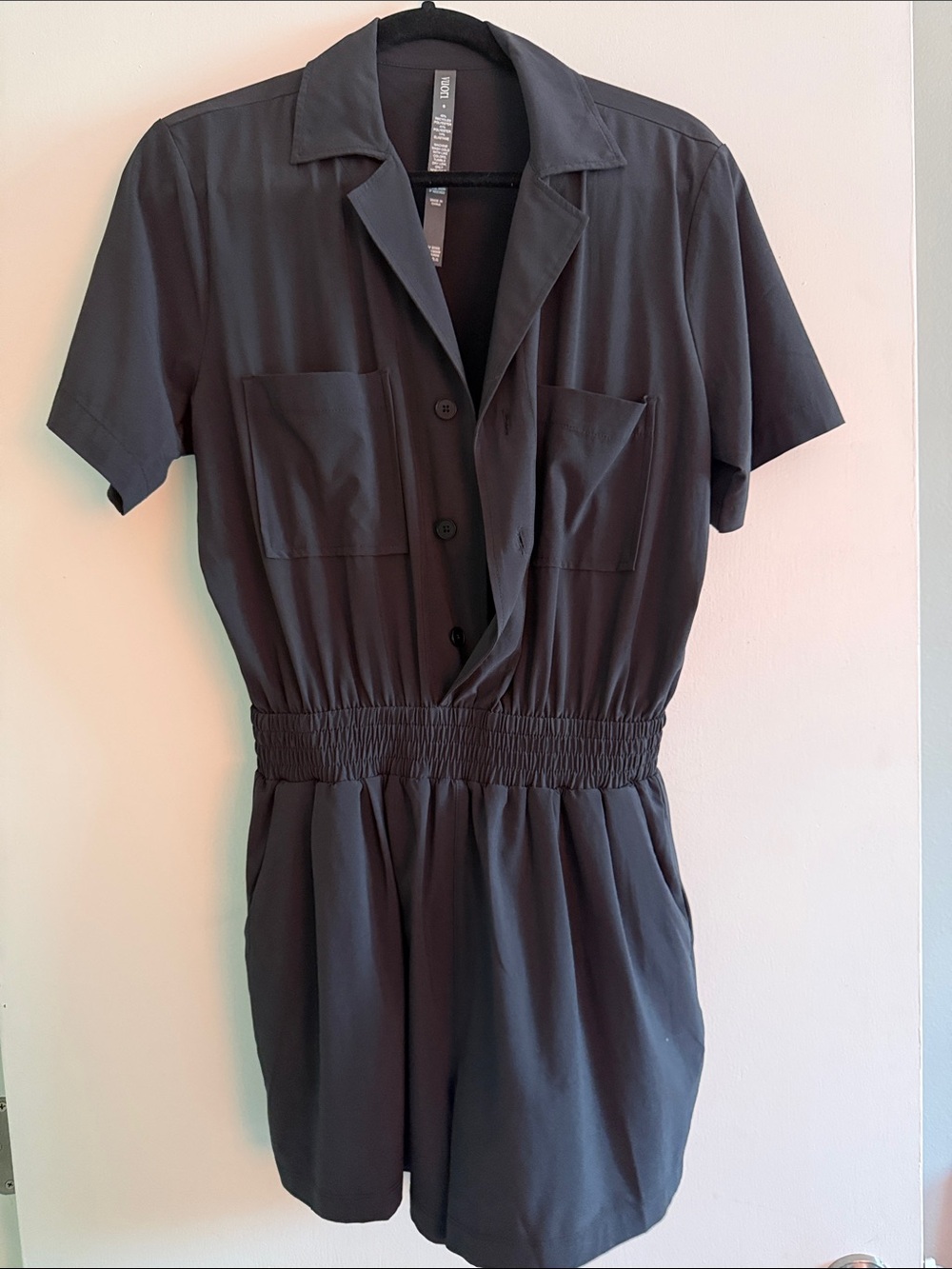 Vuori Black Short-Sleeve Smocked Waist Romper